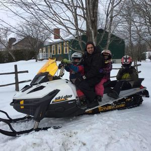 Meet your Posher, Val